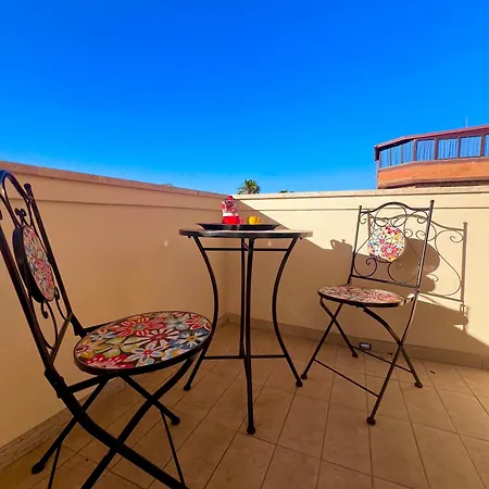 Roma Airport Sky Apartment