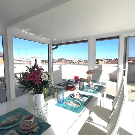 Roma Airport Sky Apartment