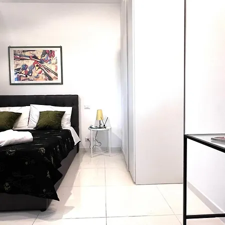 Apartman Roma Airport Sky